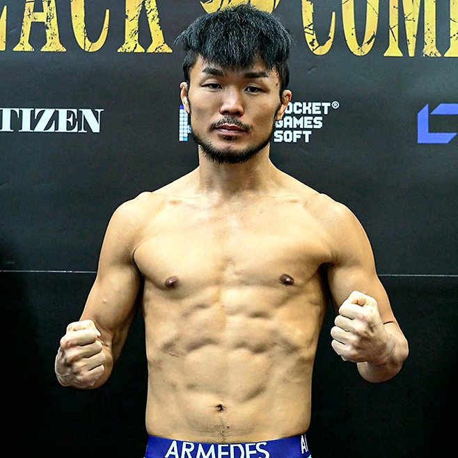 ‘홀리비스트’ 김대환은 2025년 10월 경기도 오산시 블랙컴뱃 챔피언스리그 시즌2 15주차 계체 1.4㎏ 초과로 ▲라운드당 −2점 ▲대전료 50% 몰수 ▲승리해도 무효 징계 대상이다. 사진=이데아 파라곤