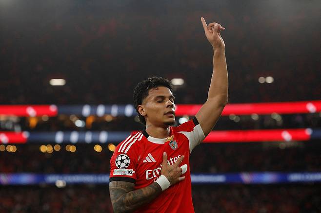 벤피카 리차드 리오스가 11일 나폴리전에서 골을 넣은 뒤 세리머니하고 있다. 로이터연합뉴스