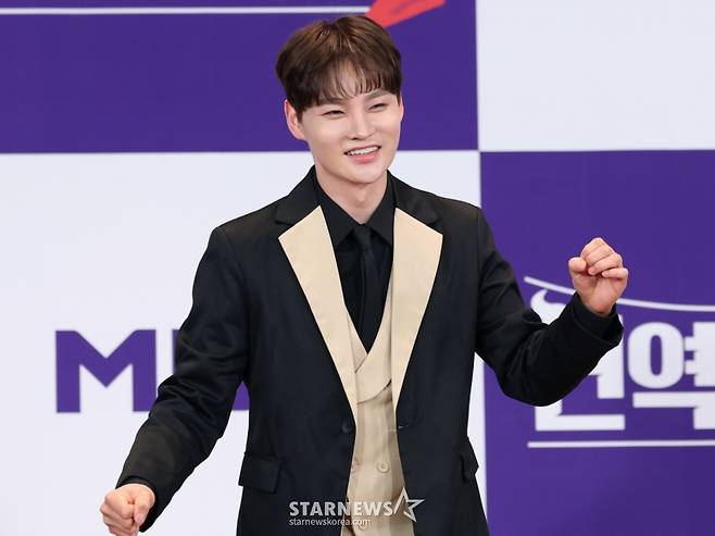 (서울=뉴스1) 권현진 기자 = 가수 박서진이 12일 서울 마포구 누리꿈스퀘어 비즈니스타워에서 열린 MBN ‘현역가왕2’ TOP7 종영 기자 간담회에서 포즈를 취하고 있다. 2025.3.12/뉴스1 Copyright (C) 뉴스1. All rights reserved. 무단 전재 및 재배포, AI학습 이용 금지. /사진=(서울=뉴스1) 권현진 기자