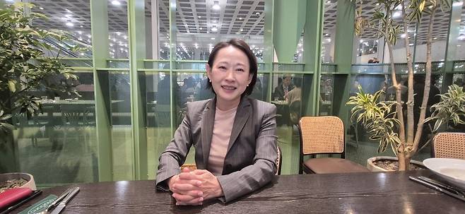 김신숙 국방부 예비전력정책관이 서울 용산구 국방부 인근 카페에서 본지와 인터뷰를 하고 있다.