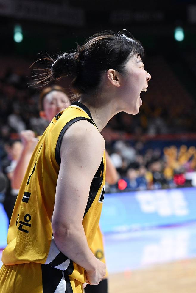 2025~26 여자프로농구(WKBL) 어시스트 부문 1위를 질주 중인 허예은. WKBL 제공