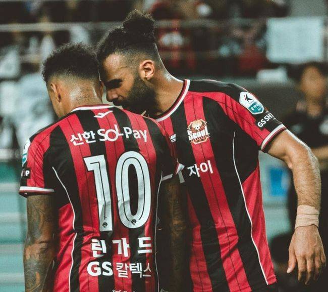 [사진] 야잔 개인 소셜 미디어