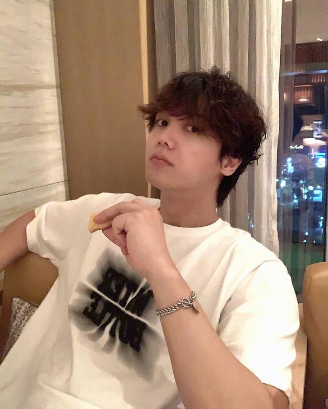 ▲ 미르. 출처|미르 SNS