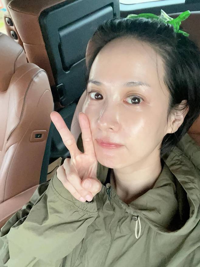 사진 = 조여정 인스타그램