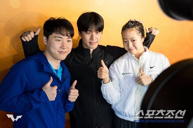 임종훈, 함소리 코치, 신유빈. 사진출처=WTT