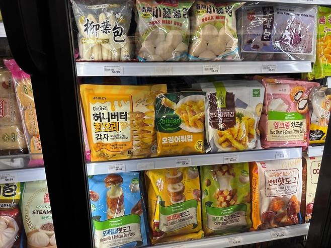 미국 뉴욕 맨해튼 한 마트에 진열된 K푸드 제품들. 사진=독자 제공