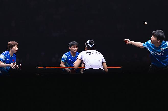 ▲ 임종훈-신유빈 조는 조별리그에서 브라질, 일본, 스페인 조합을 모두 3-0으로 꺾으며 단 한 게임도 내주지 않았다. 내용과 결과 모두에서 압도적인 흐름이었다. 난도가 오른 준결승과 결승에서는 천적이자 최강인 중국 조를 두 차례 잡아내면서 완벽한 우승을 달성했다. ⓒ 월드테이블테니스