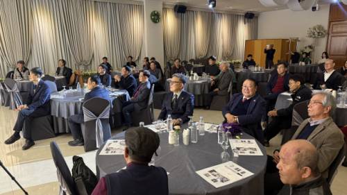 ◇(사)한국사진작가협회 춘천지부(지부장:정강주)가 주최하고 춘천예총·강원일보사·강일언론인협회가 후원한 ‘2025 춘천 사진인의 밤’ 행사가 15일 저녁 춘천세종호텔에서 성황리에 열렸다.