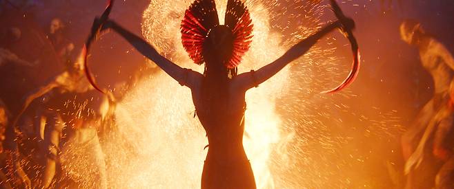 영화 <아바타:불과 재>의 한 장면. 월트디즈니컴퍼니코리아 제공