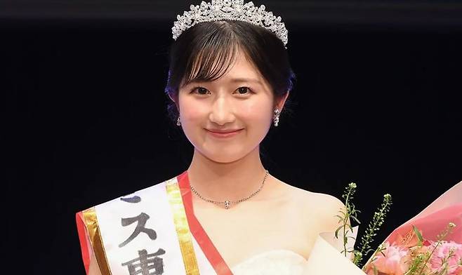 [뉴시스] 일본 '미스 도쿄대 콘테스트 2025'에서 그랑프리를 차지한 대학원 1학년생 스가 아리사양. (사진=모델프레스) 2025.12.15 *재판매 및 DB 금지