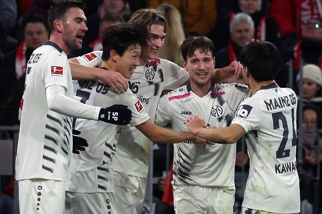 ▲ 양현준의 셀틱, 오현규의 헹크, 이재성의 마인츠는 올 시즌 유로파리그와 유로파 컨퍼런스리그에 출전 중이다. 감독이 경질 됐거나 자신 사임하는 일을 겪었다. ⓒ연합뉴스/REUTERS/AFP