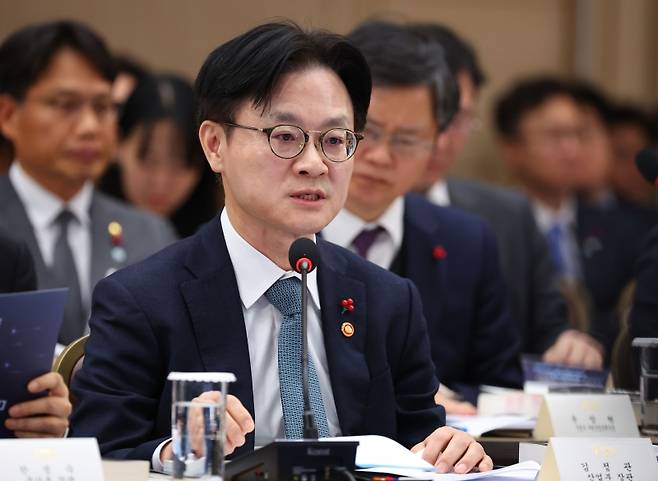 ▲업무보고 하는 김정관 산업부 장관 [연합뉴스]