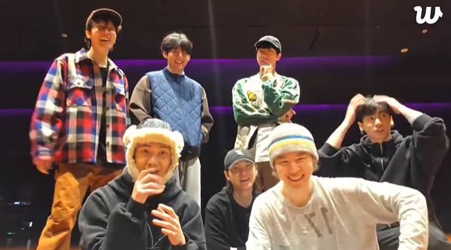 사진=방탄소년단 위버스 라이브 방송 캡처