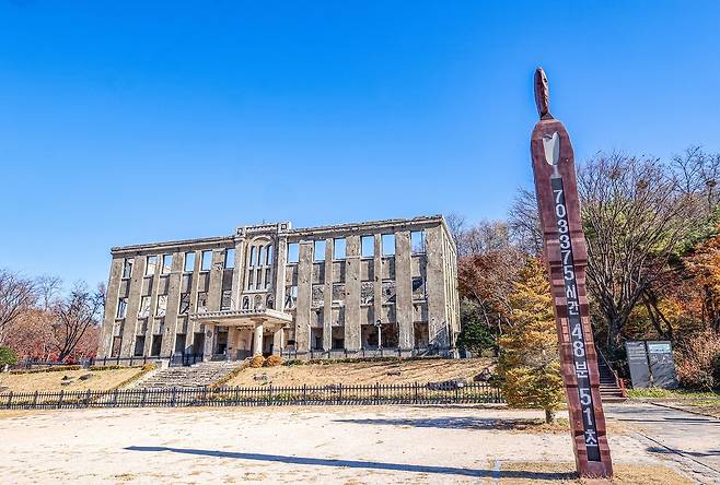 옛 북한 노동당사 건물[사진/임헌정 기자]