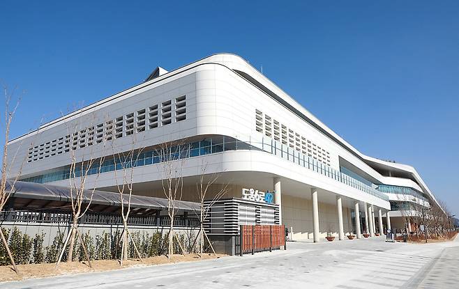 기획재정부가 위치한 정부세종청사 중앙동. /뉴스1