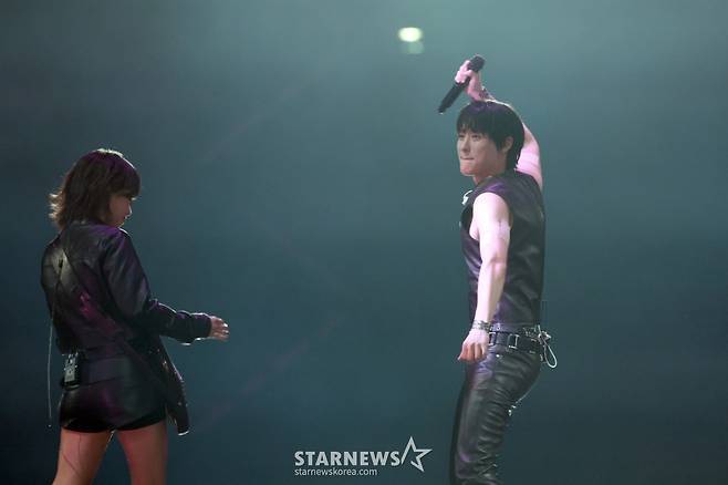 우즈 '가오슝을 숨 막히게 한 무대!' [AAA2025 화보]