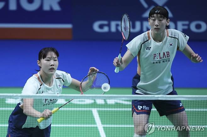 좌측부터 백하나·이소희 [EPA=연합뉴스]