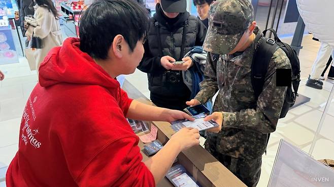 ▲ 용사 님도 '마비노기 모바일' 플레이만 인증하면, 선물을 받을 수 있었다