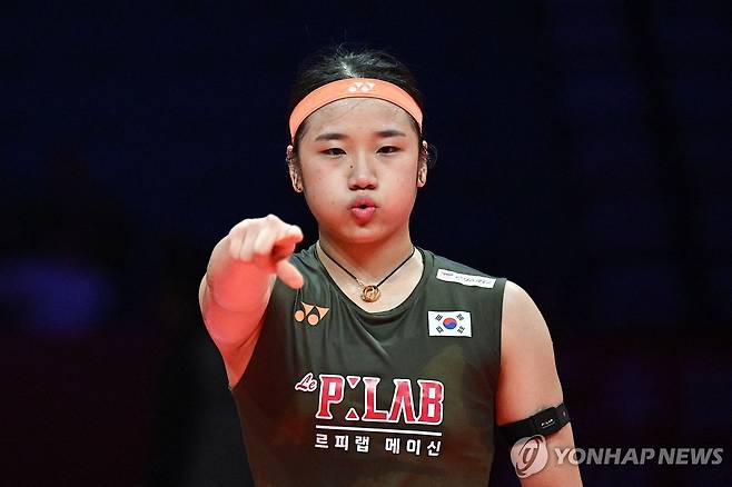 야마구치 아카네 격파하고 기뻐하는 안세영 [AFP=연합뉴스]