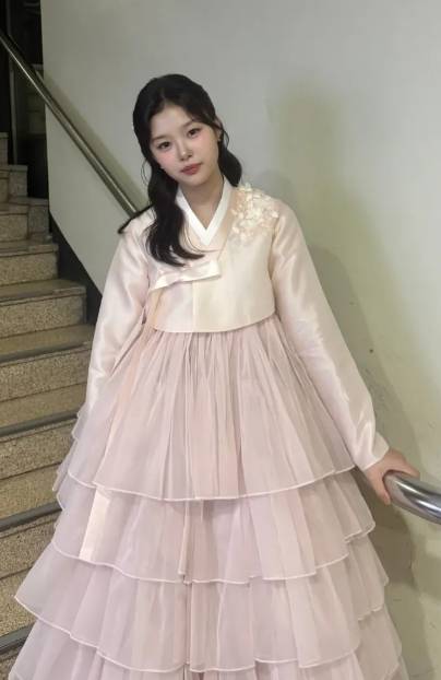 이설아 소셜 미디어