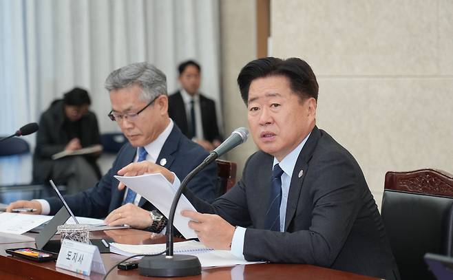 오영훈 도지사가 22일 주간회의를 주재했다. / 사진=제주도