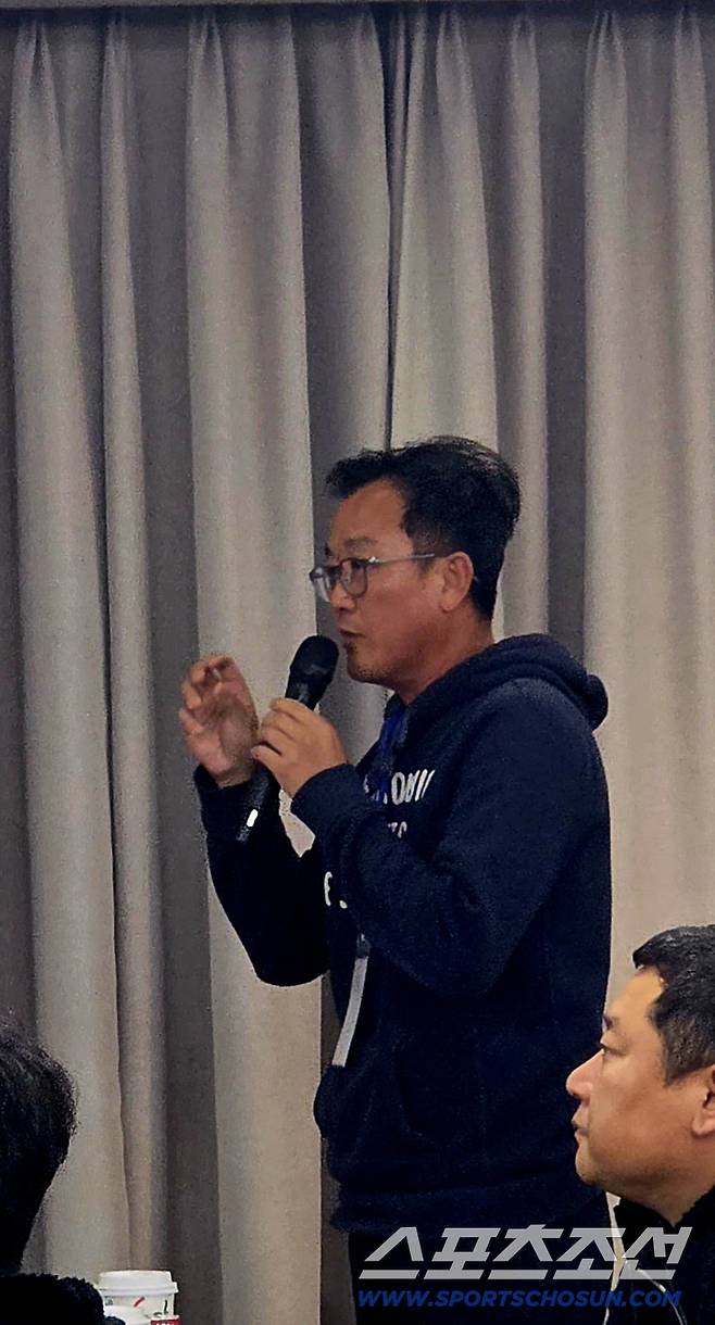 손승리 감독