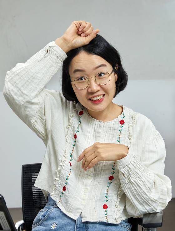 장민영 과장은 한국수어 학습 시 능숙한 농인 강사에게 정확한 수어를 배워 올바르게 쓰는 게 중요하다고 강조했다.