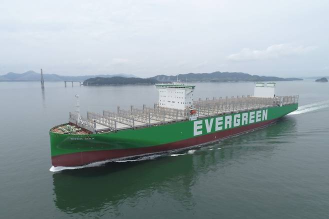 삼성중공업이 건조한 컨테이너운반선./사진=삼성중공업