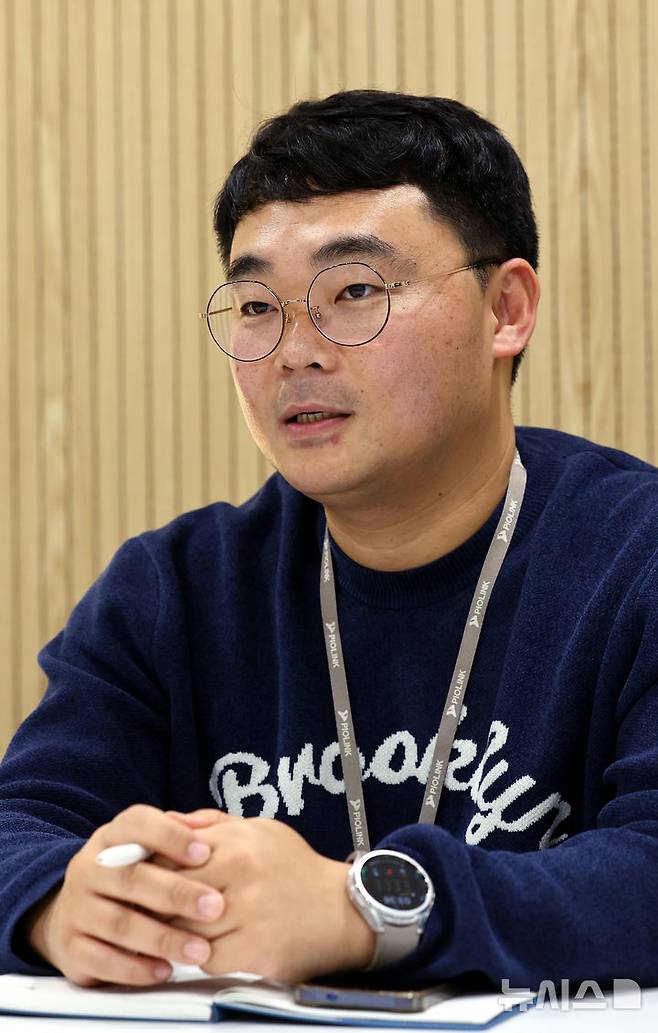 [서울=뉴시스] 박주성 기자 = 이영학 파이오링크 사이버위협분석 팀장이 지난 18일 서울금천구 파이오링크 본사에서 뉴시스와 인터뷰를 하고 있다. 2025.12.22. park7691@newsis.com