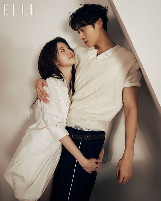 〈사진=엘르〉
