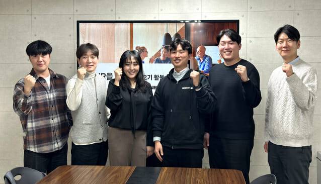 (왼쪽부터)신민주 씨앤씨레볼루션 HR실 조직문화 담당, 양승모 서치라이트 대표, 송지현 플렉스 커뮤니케이션 헤드, 박성현 월급쟁이부자들 HR 리드, 이승규 사람경영코치, 이홍석 콜마홀딩스 인재개발팀 팀장. (사진=지디넷코리아)