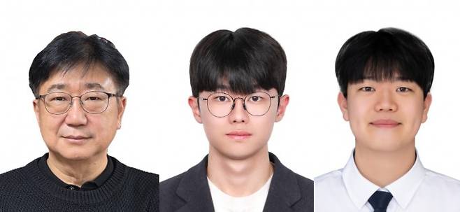 왼쪽부터 이병훈 포스텍 반도체공학과 교수, 조재민 학생, 홍준영 학생. 포스텍 제공