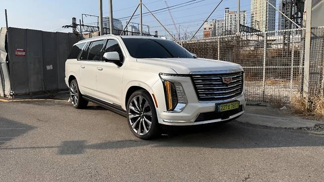 캐딜락 에스컬레이드 사진=육동윤 글로벌이코노믹 기자