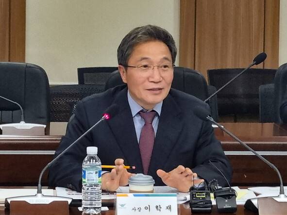 이학재 인천국제공항공사 사장이 16일 인천국제공항공사 회의실에서 열린 기자간담회에서 발언하고 있다. 인천국제공항공사 제공
