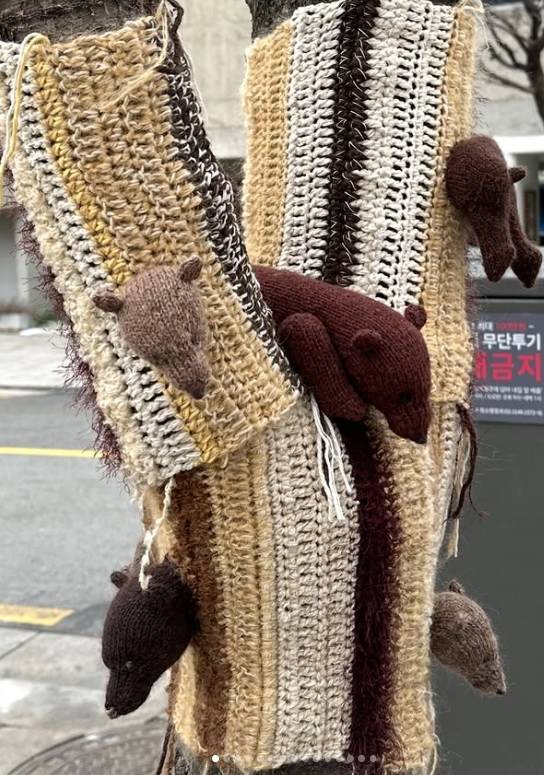 Chung’s piece gives the impression of bears popping out of the tree. (Courtesy of Chung)