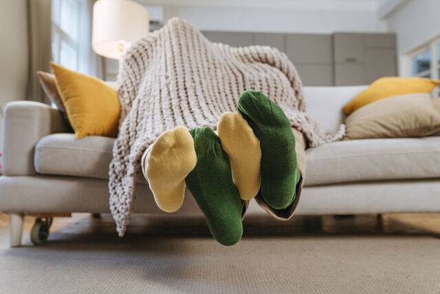 취침 전 발을 따뜻하게 하면 도움이 된다. 사진은 기사의 특정 사실과 관련 없음. 클립아트코리아