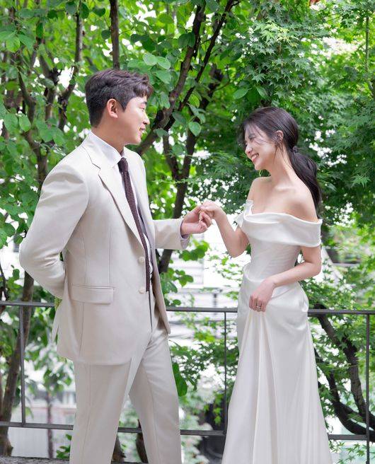 김정우 웨딩사진 / 두산 베어스 제공