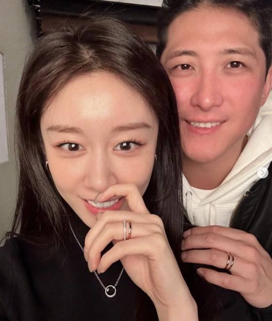 지연, 황재균 /사진=지연 SNS