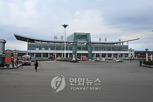 중국 옌볜조선족자치주의 주도인 옌지시의 역사. 한글로 '연길'이라고 적혀 있다.[연합뉴스 자료 사진]