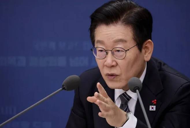이재명 대통령이 19일 정부서울청사 별관에서 열린 금융위원회·공정거래위원회 업무보고에서 발언하고 있다. 연합뉴스