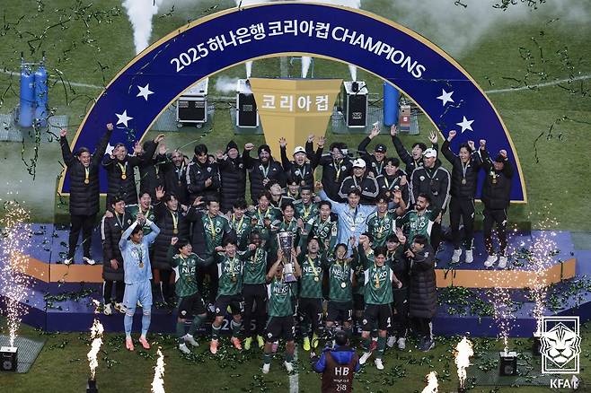 2025 하나은행 코리아컵 우승을 차지한 전북 현대. /사진=대한축구협회 제공
