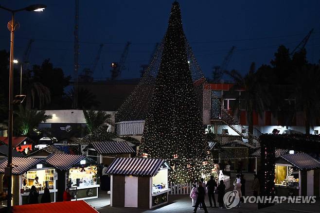 이라크의 크리스마스 조명 [AFP 연합뉴스 자료사진. 재판매 및 DB 금지]