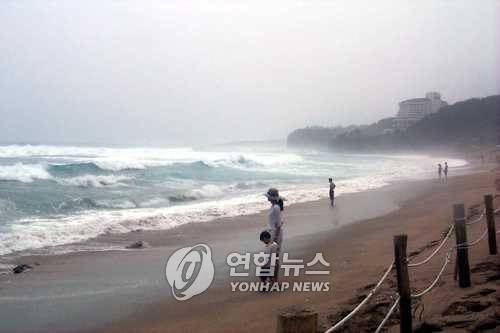중문해수욕장 [연합뉴스 자료 사진]
