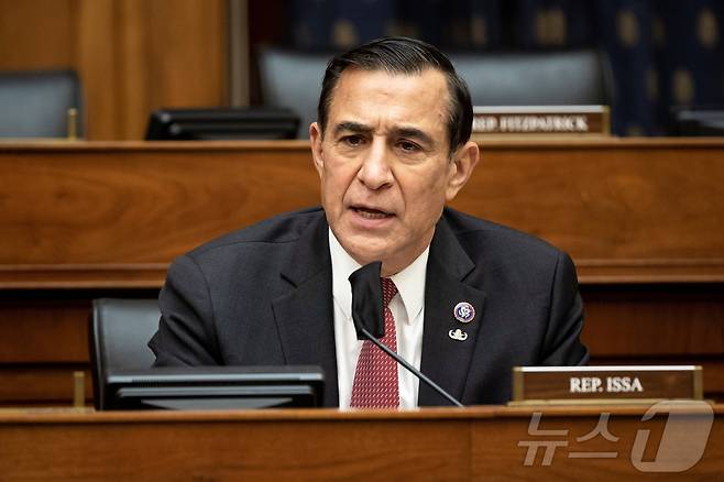 대럴 이사 미국 연방 하원의원(공화·캘리포니아)가 2021년 3월 10일 하원 외교위원회 청문회에서 발언하고 있다. 2021.3.10 ⓒ 로이터=뉴스1 ⓒ News1 강민경 기자