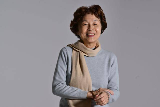 "행복이 뭔지, 참을 수 없는 고통이 뭔지를 나 아닌 부모님 입장에서 생각해 보라." 서울 중구 한국일보에서 만난 비류잉의 말이다. 강예진 기자