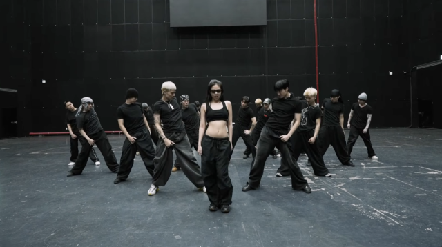 유튜브 채널 'JENNIE' 캡처