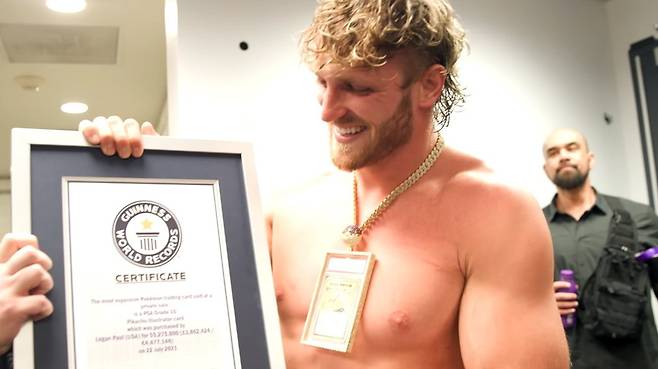 기네스 세계 기록을 경신한 로건 폴 [로건 폴 유튜브 갈무리]