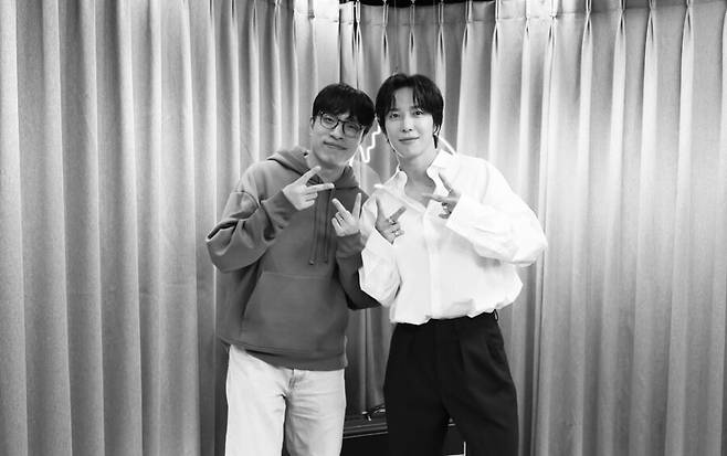 ▲ 김영대 음악평론가(왼쪽), 정용화. 출처| 정용화 SNS