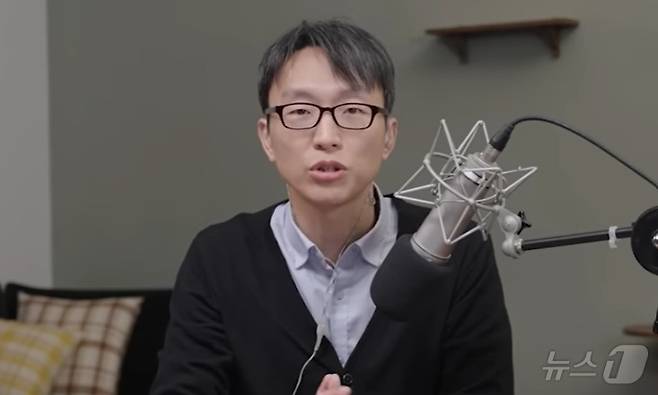 의학박사 정희원 씨(유튜브 '정희원의 저속노화' 갈무리) ⓒ News1 김종훈 기자