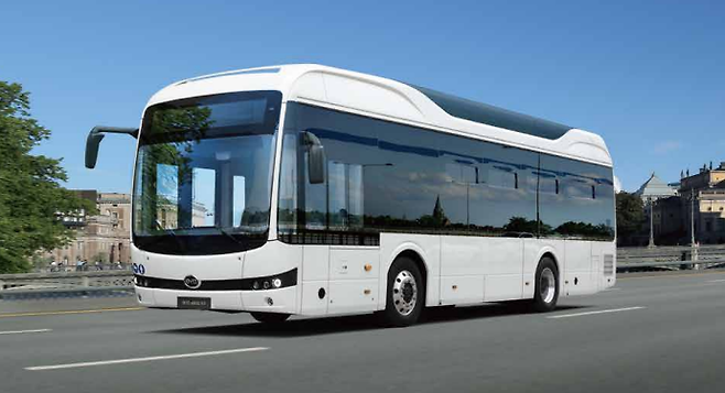 중국 전기차 업체 비야디(BYD)가 운행 중인 eBus B11 모델 모습. 공식 홈페이지